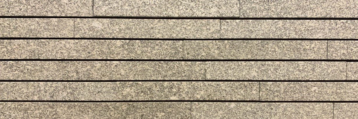 Sample natuursteenstrips Westendorf wit-grijs